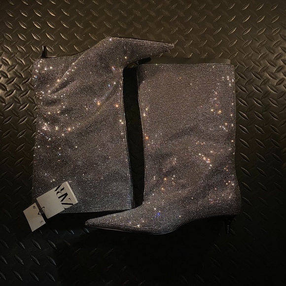💎 Zara Heeled Sparkly Boots "Silver" NWT 💎 - Picture 15 of 17